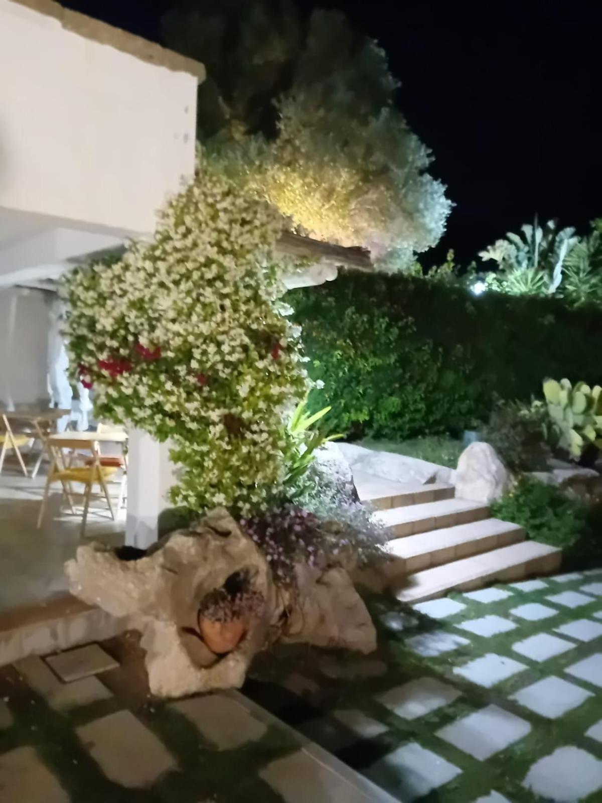Bed and Breakfast Li Petri Manni Olbia Exterior foto